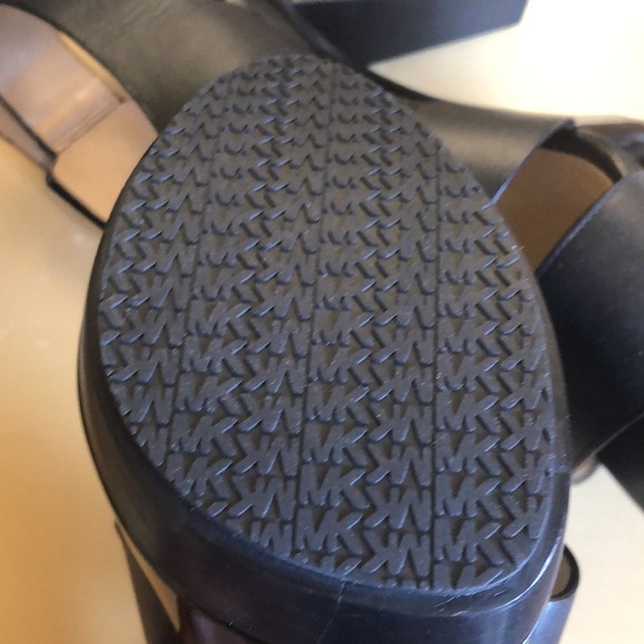 Michael Kors Carla platform- Leather - Picture 3 of 6